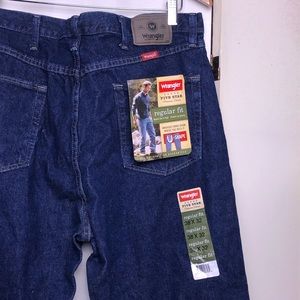Men’s Wrangler jeans 38x32 regular fit